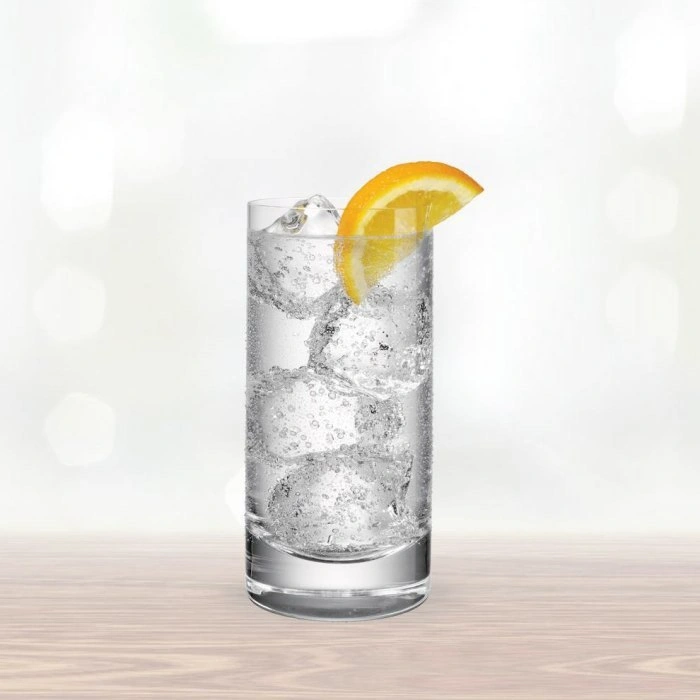Random cocktail suggestion with ingredients and instructions